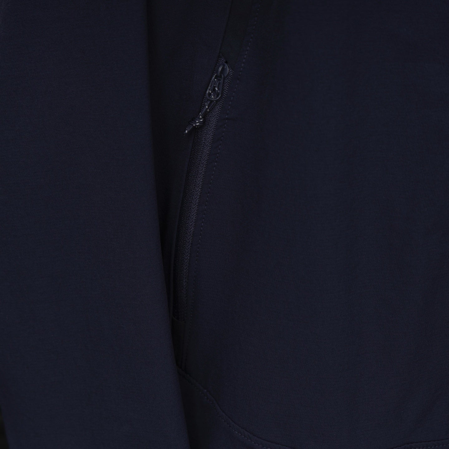 ARC'TERYX LOGO-EMBROIDERED HOODED JACKET