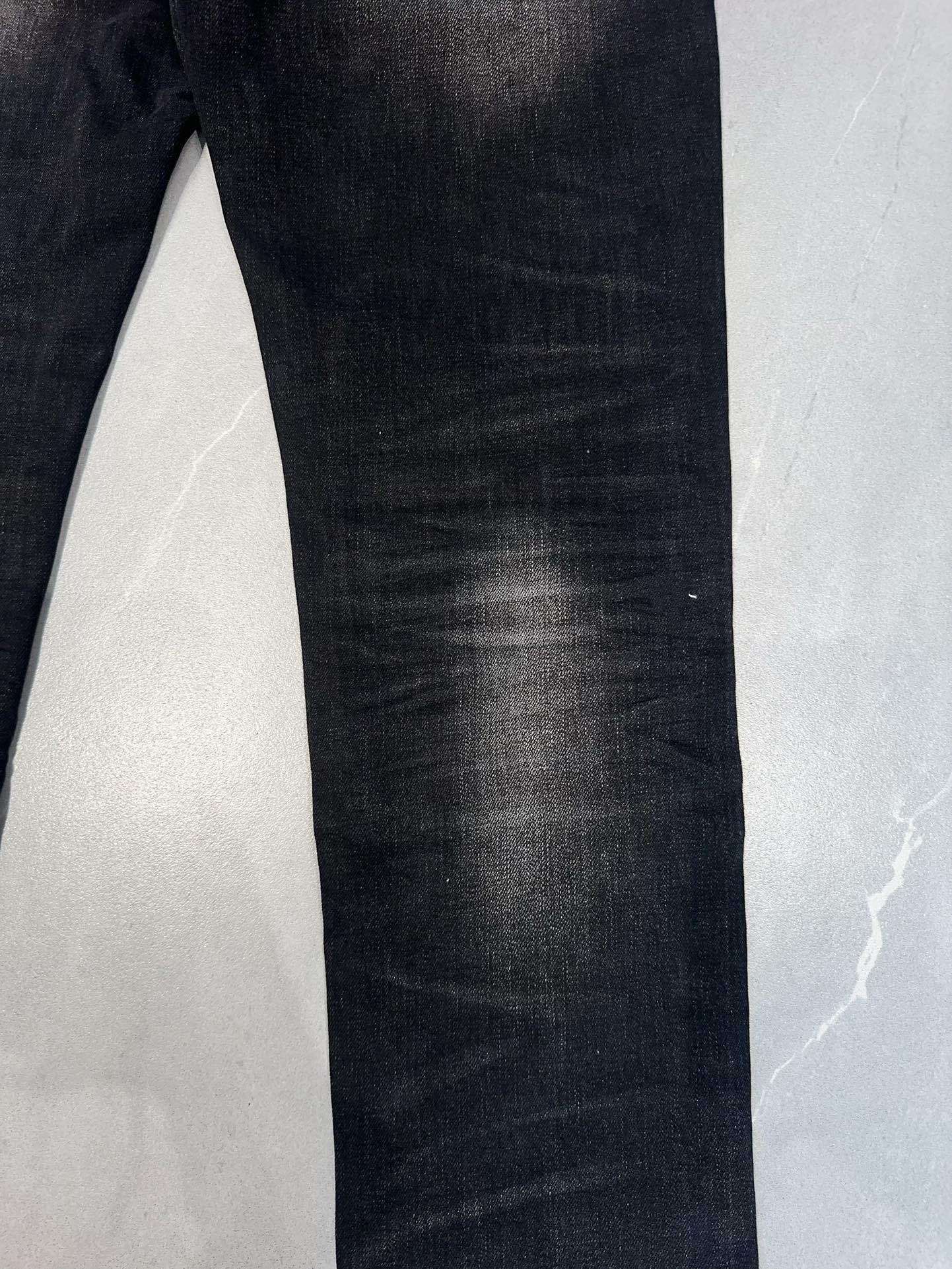 AMIRI DISTRESSED-EFFECT SKINNY JEANS