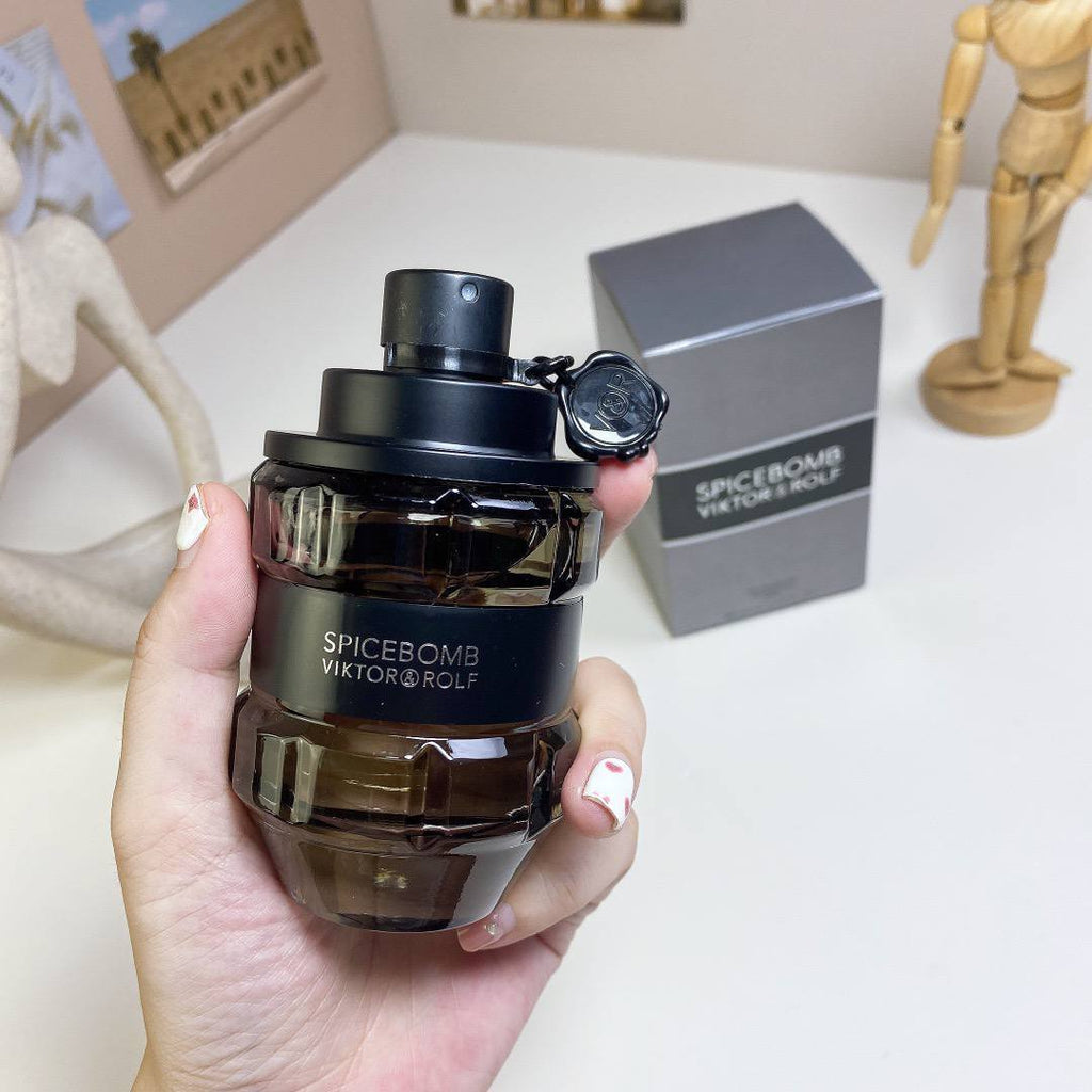 VIKTOR & ROLF SPICEBOMB | EAU DE TOILETTE 90ml
