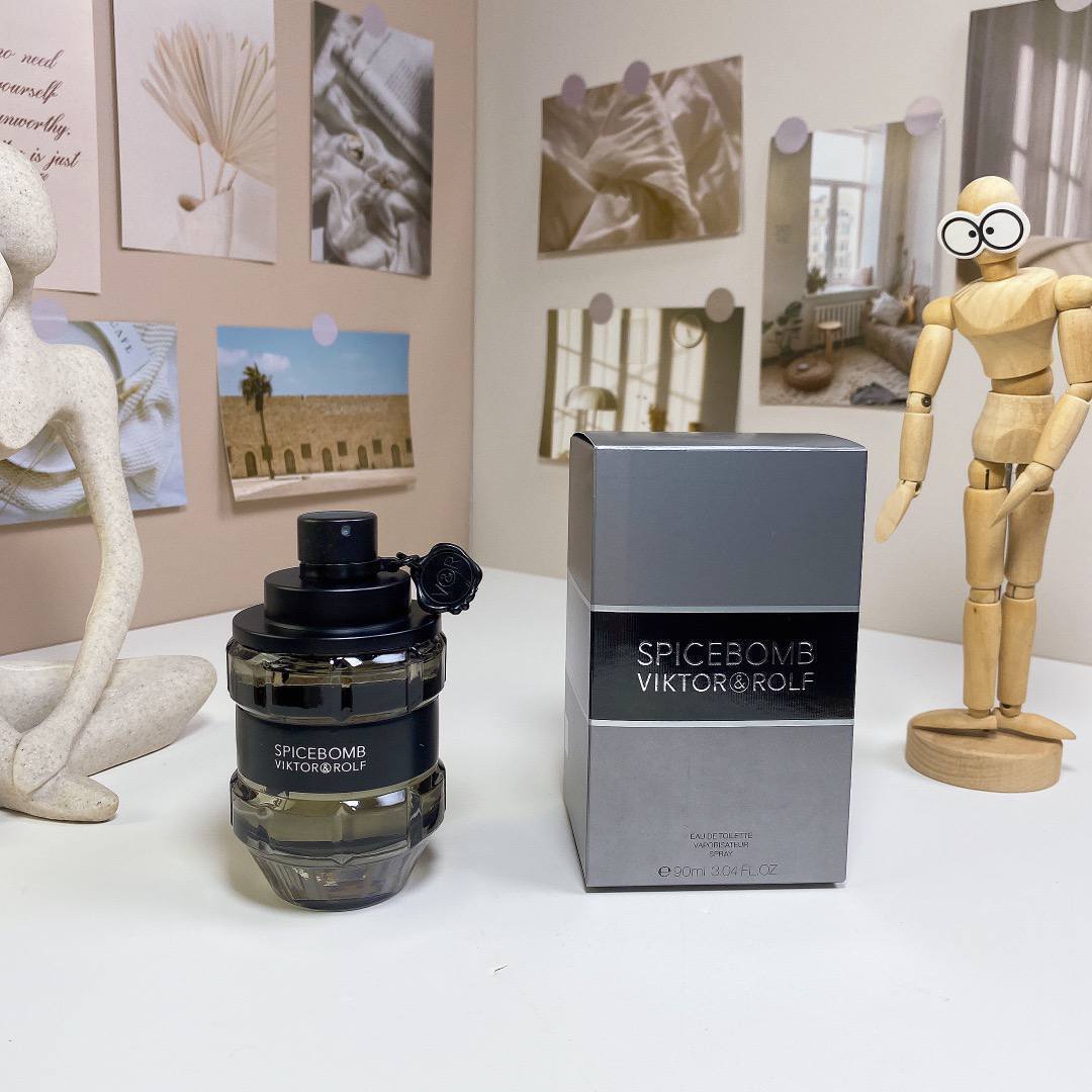 VIKTOR & ROLF SPICEBOMB | EAU DE TOILETTE 90ml